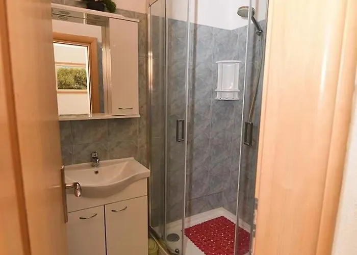 Apartman By The Sea - 21836 *